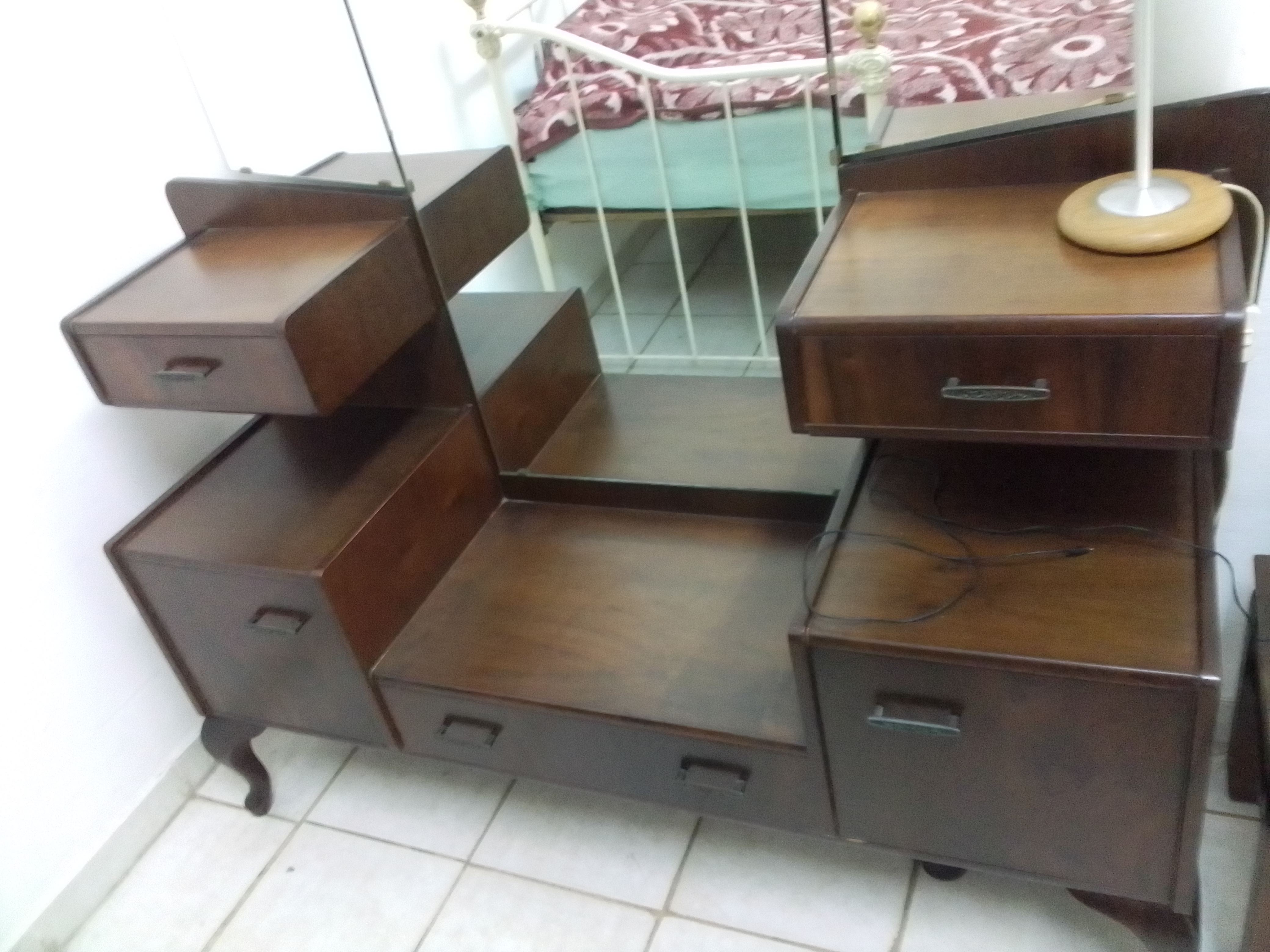 Bedroom Dressing Unit